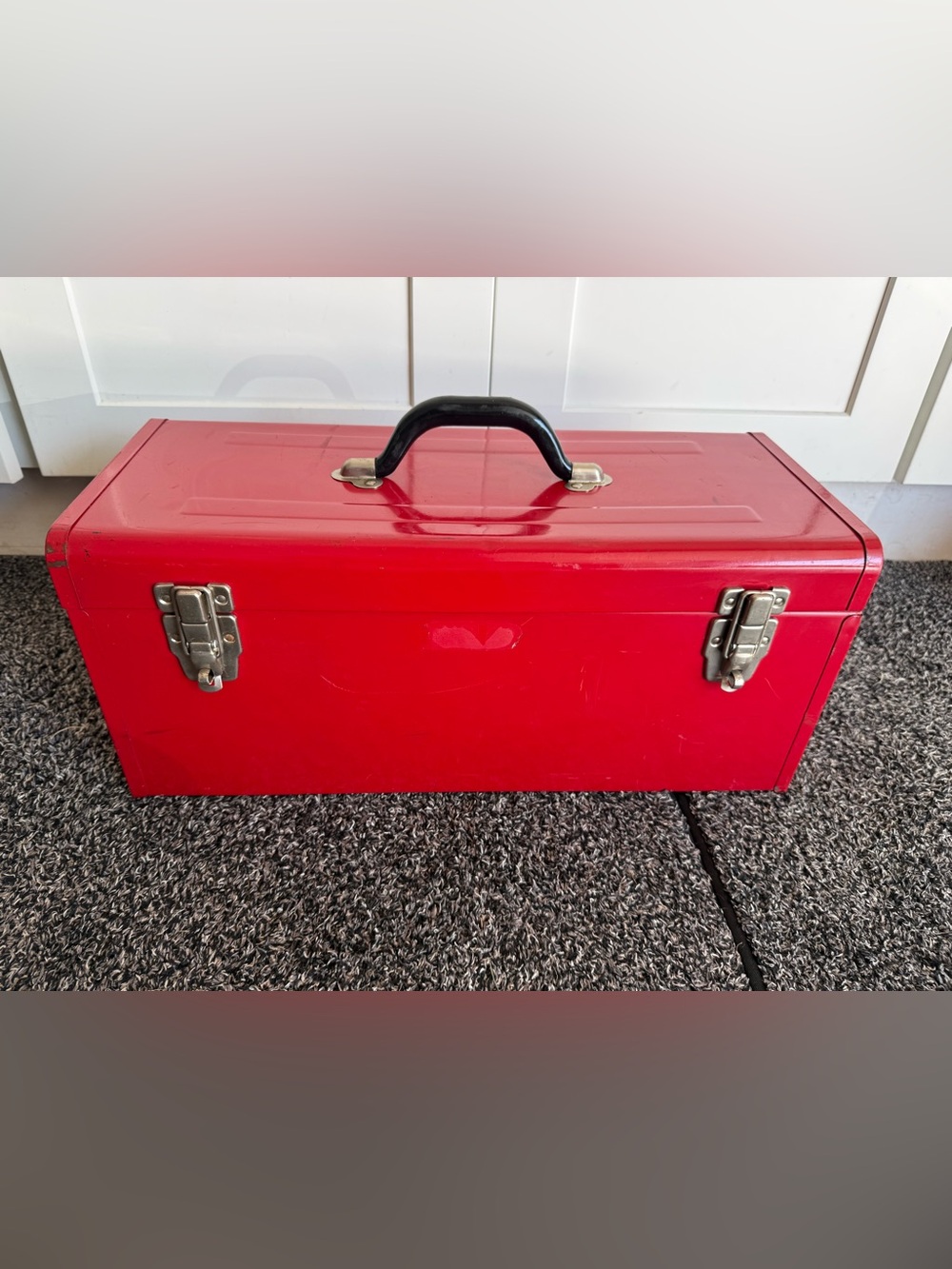 Vintage-Style Metal Toolbox | 20” Heavy Duty Tool Box | Industrial Storage